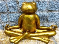 Gold Frog meditating
